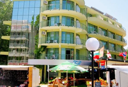 Джули 3* - снимка - 2