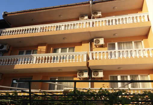 Алфа-Вита 3* - снимка - 2