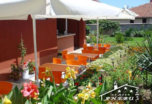 Яневи 3* - снимка - 12