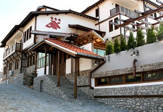 Аджев хан 3* - снимка - 2