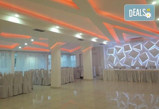 Уикенд в Бойник, Сърбия, с приятели! 1 нощувка със закуска и празнична вечеря с жива музика и неограничен алкохол, възможност за транспорт - Снимка 6