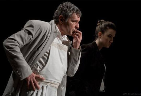 Гледайте черната комедия Покана за вечеря на 07.12. от 19ч., Камерна зала на Театър ''София'', билет за един - Снимка 4