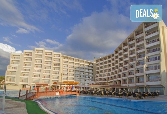 Ранни записвания за почивка през юни в Sea Pearl Hotel 4* в Кушадасъ - 7 нощувки на база All Inclusive, възможност за транспорт - Снимка 2