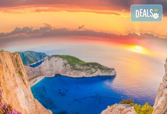 Eкскурзия до о. Закинтос и Парга! 4 нощувки с 4 закуски и 3 вечери, транспорт и водач от България Травъл! - Снимка 6