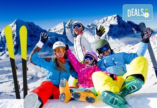 На ски в Боровец! Еднодневен наем на ски или сноуборд оборудване за възрастен или дете от Ски училище Hunters! - Снимка 3