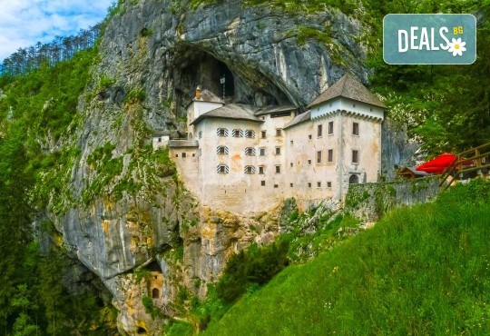 Екскурзия до магичните Плитвички езера! 3 нощувки със закуски, транспорт, посещение на Загреб, Любляна и Постойна яма! - Снимка 10