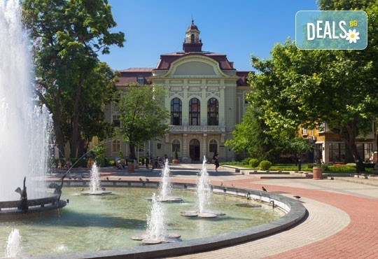 За 1 ден на Коледен фестивал Капана, Пловдив, на 21.12. или 22.12. с туроператор Поход! Транспорт, водач и разходка в Стария град - Снимка 6