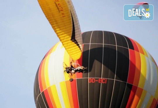 30 минути свободен полет за един, двама или трима, HD заснемане и бонус: бутилка шампанско от Extreme sport! - Снимка 1