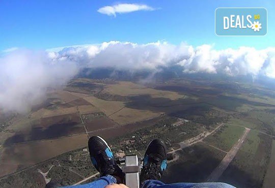 Тандемен полет с двуместен парапланер на 5 км от София + заснемане с HD GoPro action камера от Extreme sport! - Снимка 6