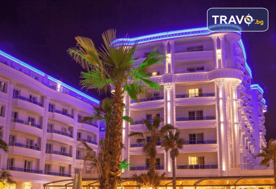 Посрещнете Нова година 2020 в хотел Fafa Premium Resort 4*, Албания, с АБВ Травелс! 3 нощувки, 3 закуски и 2 вечери, транспорт и програма в Дуръс, Скопие и Охрид! - Снимка 1