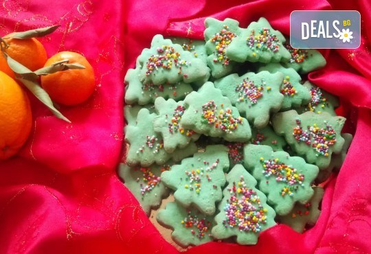 За Коледа! 25 броя коледни декорирани елхи от Сладкарница Джорджо Джани! - Снимка 1