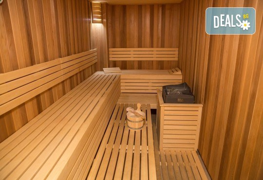 Нова година в Сърбия, Пирот! 2 нощувки със закуски в Hotel Ana Lux Spa 4*, Новогодишна вчеря с напитки в механа LANE MOJE, програма с жива музика, собствен транспорт - Снимка 7