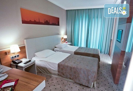 Нова година в Истанбул, с ТА АПОЛО! 3 нощувки със закуски в Klas Hotel 4*, пешеходна обиколка в Истанбул, възможност за Новогодивна вечеря на яхта или в ресторант „Klas“! - Снимка 8