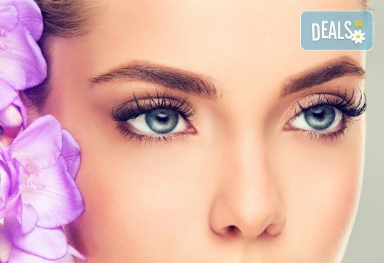 Дълготраен и естествен резултат! Микроблейдинг на вежди в салон за красота Неви в Центъра! - Снимка 3