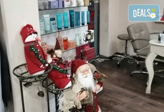 Дълготраен и естествен резултат! Микроблейдинг на вежди в салон за красота Неви в Центъра! - Снимка 10