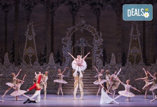 Ексклузивно в Кино Арена! Любимия на всички балет от Чайковски Лешникотрошачката, спектакъл на Кралската опера в Лондон, на 4.01. и 5.01. в кината в София и страната - Снимка 6