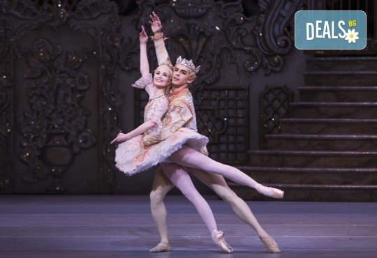 Ексклузивно в Кино Арена! Любимия на всички балет от Чайковски Лешникотрошачката, спектакъл на Кралската опера в Лондон, на 4.01. и 5.01. в кината в София и страната - Снимка 2