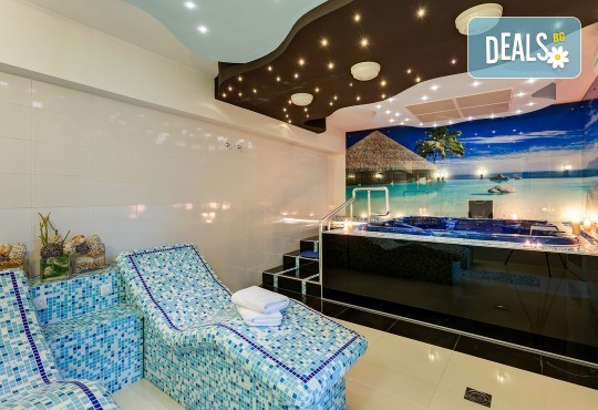 Посрещнете Нова година в Ниш с INVIZIA travel! 2 нощувки със закуски в Хотел Tami Residence 4*, 1 вечеря и празнична Новогодишна вечеря с жива музика и напитки, ползване на СПА центъра на хотела - Снимка 12