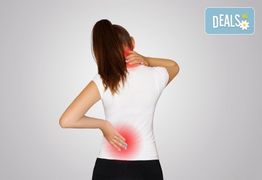 Класически масаж на гръб, раменен пояс и врат при дългогодишен специалист в студио Нимфея! - Снимка 1