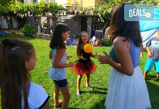 Аниматор за детски рожден ден с много забавни игри и музикална апаратура от Детски център Щастливи деца! - Снимка 13