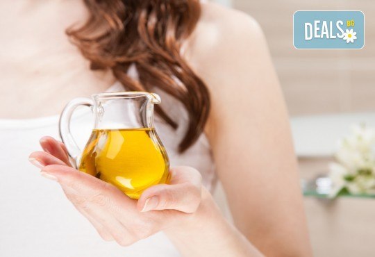 Арганова терапия за коса с италиански продукти на Jungle fever и стилизиране на прическа със сешоар в Beauty Salon Tesori - Снимка 1