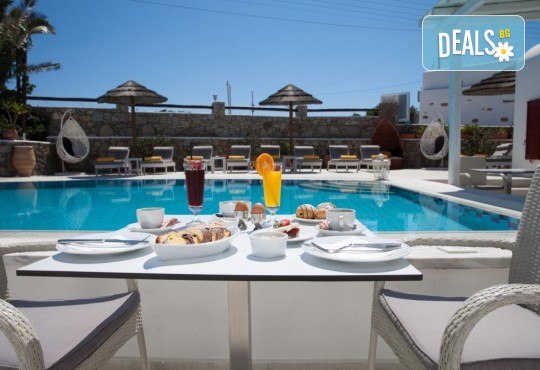 Почивка на остров Миконос - перлата на Цикладите! 4 нощувки със закуски, самолетен билет, салонен багаж и трансфер - Снимка 10