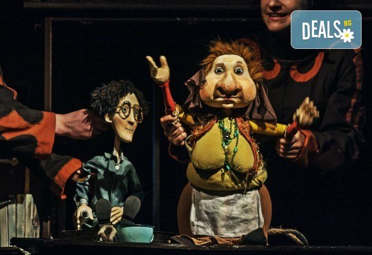 Театър за двама! „Каша за душата, или коледното джудже в бакалницата“ по Х. К. Андерсен на 8-ми февруари (събота), 11 часа в Младежки театър Николай Бинев - Снимка 7