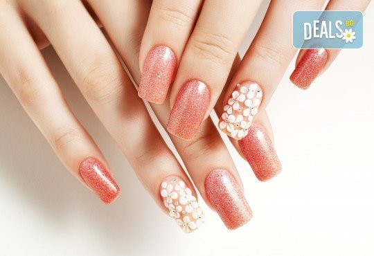 Дълги и изящни нокти! Изграждане на ноктопластика с гел и маникюр с гел лак в студио Бейбъл, Студентски град! - Снимка 2