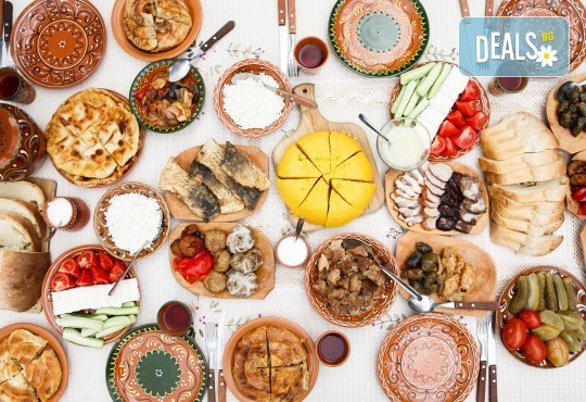 Екскурзия до Кишинев, Киев и Одеса с Луксъри Травел! 4 нощувки с 4 закуски и 2 вечери, транспорт и водач - Снимка 8