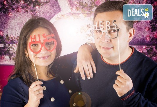 Подарете с любов! Романтична студийна фотосесия с 20 обработени кадъра от Pandzherov Photography - Снимка 3