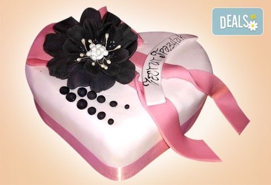AMORE! Подарете Торта Сърце по дизайн на Сладкарница Джорджо Джани - Снимка 3
