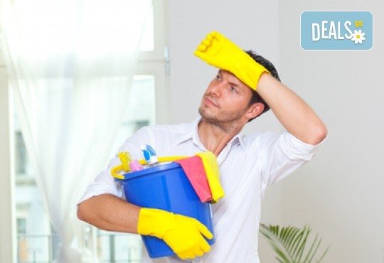 Доверете се на професионалистите! Почистване на прозорци до 50 кв.м., до 80 кв.м. или до 100 кв. м. от фирма Авитохол! - Снимка 1