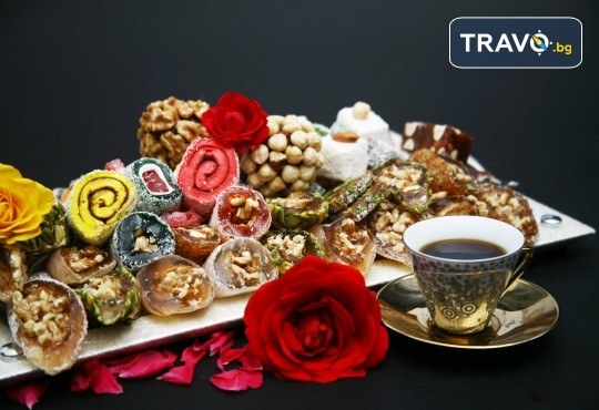 За Великден и Фестивала на лалето в Истанбул! 3 нощувки със закуски, транспорт, посещение на Одрин - Снимка 12