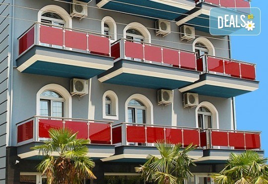 Екскурзия до Паралия Катерини през март или май! 2 нощувки със закуски в хотел 3*, транспорт, посещение на Солун и Мелник - Снимка 12