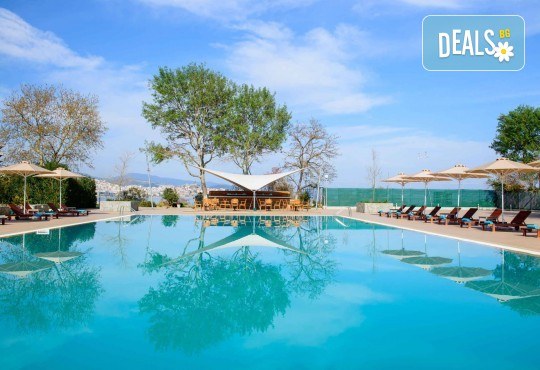 Луксозен уикенд през март в Кавала! 1 нощувка със закуска и вечеря в Lucy Hotel 5*, транспорт и екскурзовод - Снимка 7
