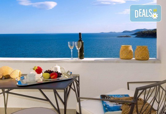 Луксозен уикенд през март в Кавала! 1 нощувка със закуска и вечеря в Lucy Hotel 5*, транспорт и екскурзовод - Снимка 3