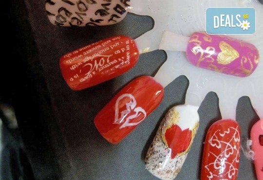 Маникюр за Св. Валентин с гел лак BlueSky, с 2 или 4 декорации, вграждане на камъчета и надпис от Салон Мечта! - Снимка 5