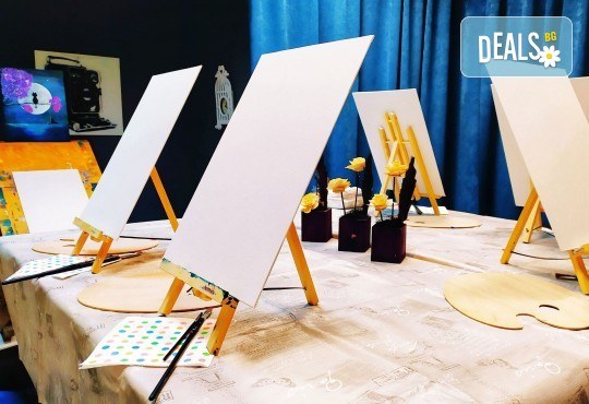 Рисуване и вино! 3 часа рисуване на картина с акрил през февруари + чаша вино в Пух арт студио - Снимка 7