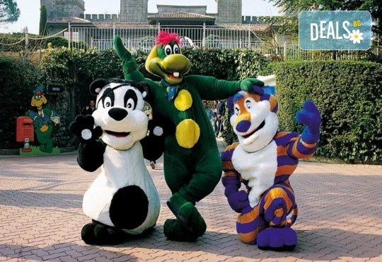 Екскурзия до Верона и Бергамо за Деня на детето, с възможност за посещение на Гардаленд! 4 нощувки и закуски, самолетен билет и обиколка на Милано - Снимка 11