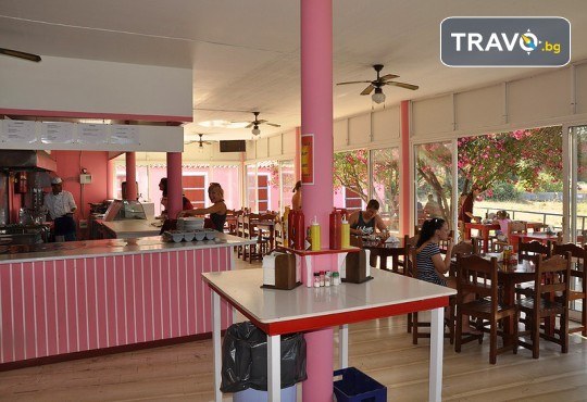 Ранни записвания за почивка на остров Корфу! 4 нощувки със закуски и вечери в Pink Palace Beach Resort, транспорт и водач от Данна Холидейз - Снимка 12