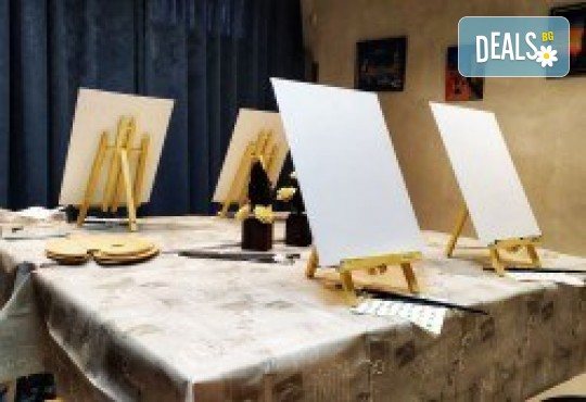 Серия картини Пълнолуние и На слънце! Рисуване на една или две картини /серия/ + чаша вино в творческа среда и много приятели в Пух арт студио - Снимка 10