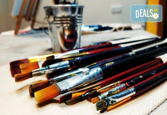 Серия картини Пълнолуние и На слънце! Рисуване на една или две картини /серия/ + чаша вино в творческа среда и много приятели в Пух арт студио - Снимка 11