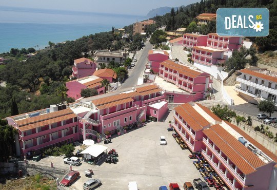 Посрещнете Великден на остров Корфу! 4 нощувки със закуски и вечери в Pink Palace Beach Resort, транспорт и водач от Данна Холидейз - Снимка 7