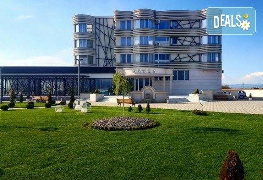 Купон за 8-ми март в Лесковац, Сърбия! 1 нощувка със закуска и гала вечеря с богато меню и неограничени напитки в Hotel Bavka 3*, транспорт по избор - Снимка 5