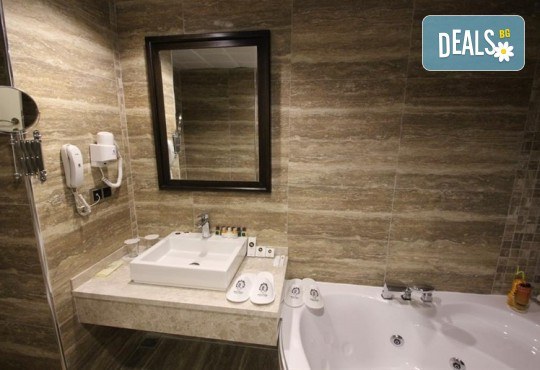 Ранни записвания за лятна почивка в L'Ambilance Royal Palace Hotel 4*, Кушадасъ! 7 нощувки на база All Inclusive, възможност за транспорт - Снимка 3