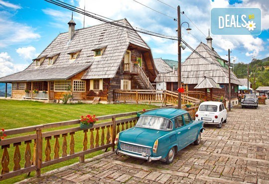 Екскурзия за Цветница до Вишеград, Каменград и Дървенград! 1 нощувка със закуска, транспорт и екскурзовод - Снимка 2