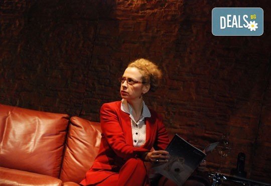 Гледайте Силвия Лулчева и Николай Луканов в Любовна песен на 29.02 от 19 ч. в Младежки театър, камерна сцена, 1 билет! - Снимка 6