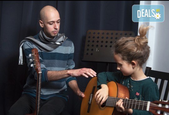 За 1 лв.! Супер промоционален урок по музикален инструмент или пеене в Музикално училище Мелодия! - Снимка 13