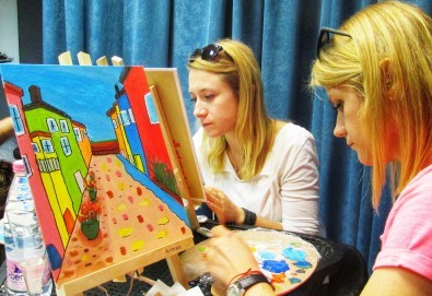 Рисуване и вино! 3 часа рисуване на картина с акрил през м. март + чаша вино в Пух арт студио