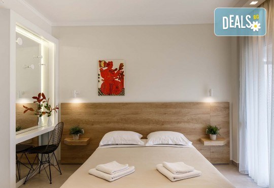 Ранни записвания за почивка през юни или септември в Hotel Marialena 3* в Неа Флогита, Халкидики! 7 нощувки със закуски и вечери, възможност за транспорт - Снимка 7